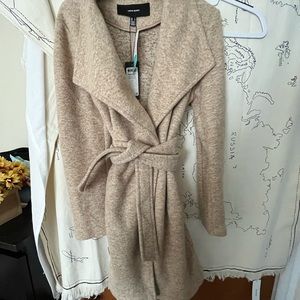 Comfortable tan jacket